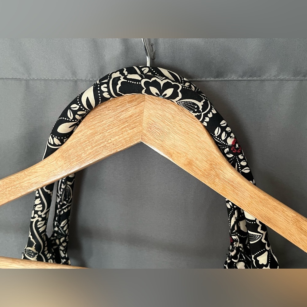 Vera Bradley Barcelona Black White Multicolor Stripe Scoop Quilted Purse - Picture 7 of 10